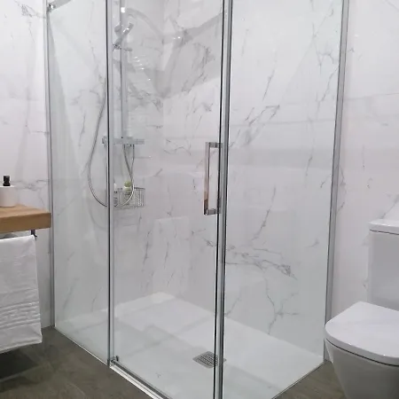 Asturin House - Parking Gratis * Salamanca